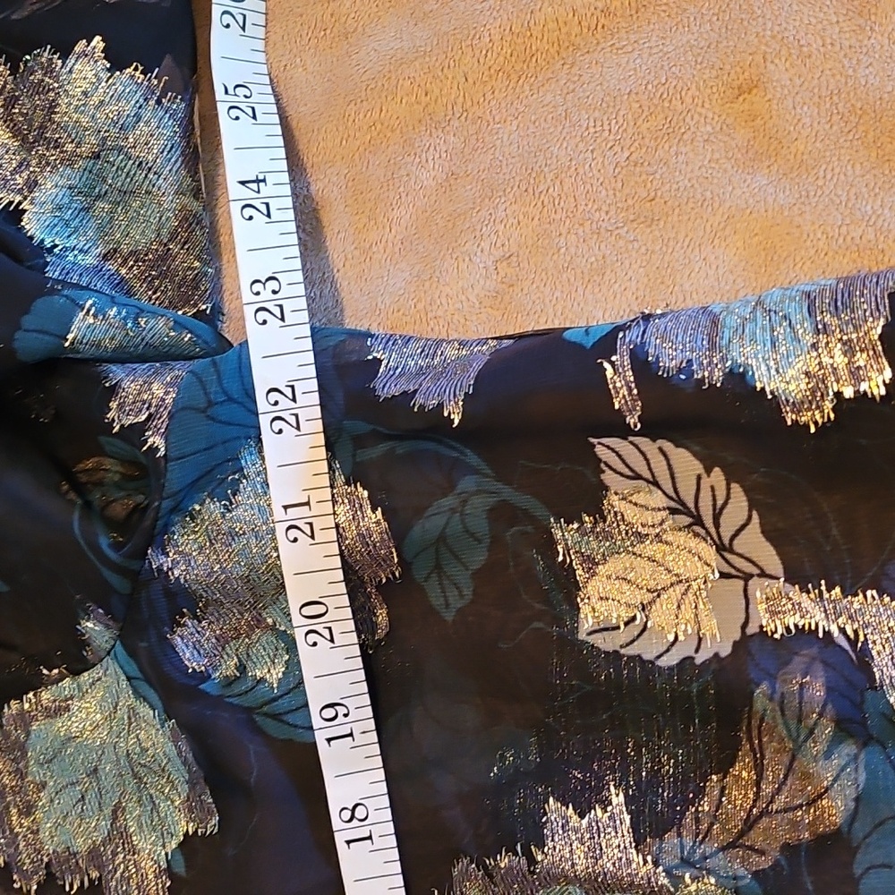Chicos - NWT - Luxe Foliage Ruffle V Neck Top - Opulant Teal - Chicos Size 2 - Picture 8 of 9